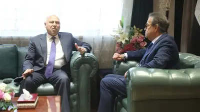 وزيرا الصحة والنقل يبحثان تأمين الأدوية وتسريع سلاسل الإمداد ودعم غزة