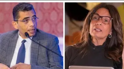 وزيرة الثقافة ومحافظ البحر الأحمر يبحثان تفاصيل المكتبات المتنقلة والمسرح وأتوبيس الفن الجميل