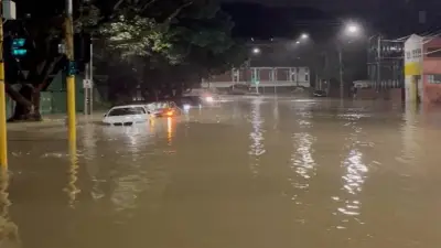 كارثة طبيعية تضرب نيوزيلندا.. فيضانات تخلف قتلى ومفقودين بأعلى معدل أمطار في التاريخ