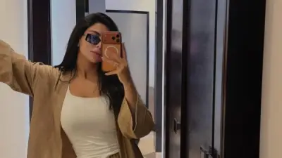 كارولين عزمي تتألق بإطلالة كاجوال جذابة في أحدث ظهور عبر إنستجرام