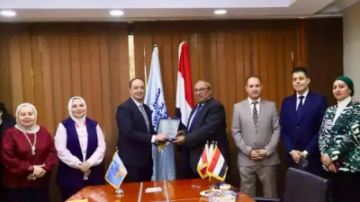 صندوق مكافحة الإدمان والمعاهد الكندية يوقعان بروتوكول تعاون لمواجهة المخدرات بين الطلاب