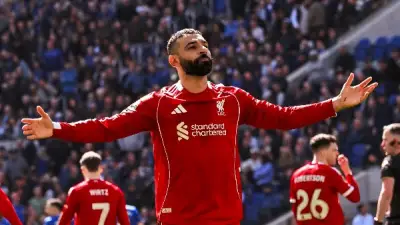 محمد صلاح يستعرض عضلاته في صورة مثيرة قبل الرحيل عن ليفربول