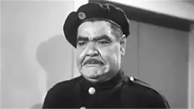 رياض القصبجي.. من نجم السينما إلى الفقر المدقع وقصة أشهر 'شاويش مزواج'