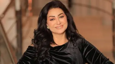 وفاء عامر تدعو للشفاء العاجل لهاني شاكر وتنفي النقابة شائعات وفاته