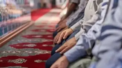 هل يجب إعادة الصلاة لوجود خطأ في اتجاه القبلة؟ الأزهر للفتوى يجيب