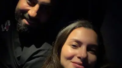 كارمن سليمان تتغزل في زوجها مصطفى جاد برسالة رومانسية