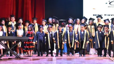 محافظ أسيوط يشهد حفل تخرج طلاب مدرسة النيل الدولية بأسيوط الجديدة