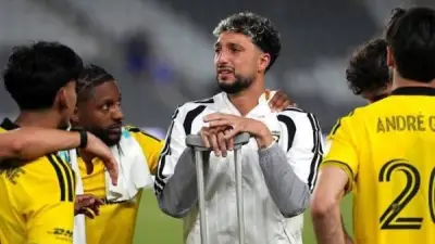 وسام أبو علي يخضع لجراحة ناجحة في الرباط الصليبي ويغيب حتى نهاية الموسم