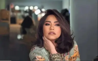 شيرين عبد الوهاب تطرح أغنية الحضن شوك مع عزيز الشافعي
