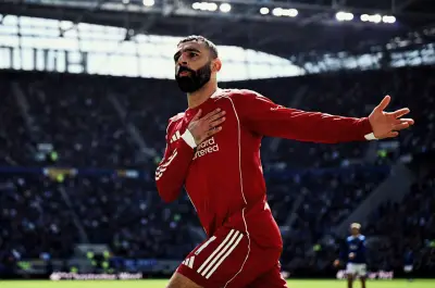 محمد صلاح بين النصر السعودي وفريق أمريكي.. أيهما يخطف النجم المصري؟