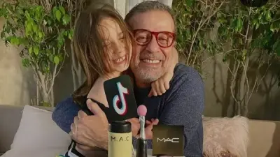 شريف منير يحتفل بعيد ميلاد حفيدته لارا برسالة حب