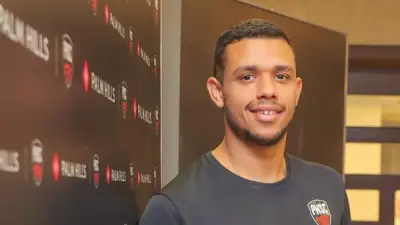 مصطفى عسل يحتفل بخطوبته في أجواء أسرية بحضور الأهل والأصدقاء