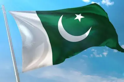 عضو مجلس الشيوخ الباكستاني: إسلام آباد تعمل على بناء الثقة بين واشنطن وطهران