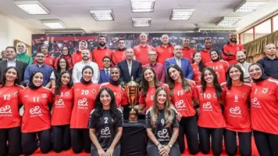 الأهلي يكرم لاعبات الطائرة بعد موسم تاريخي بخمس بطولات