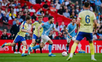 مان سيتي ضد ساوثهامبتون: تعادل سلبي في الشوط الأول بمشاركة مرموش