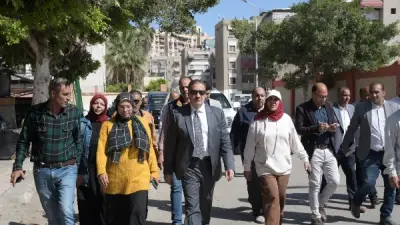 محافظ بورسعيد يوجه بالبدء في تطوير حي الكويت والسلام تمليك