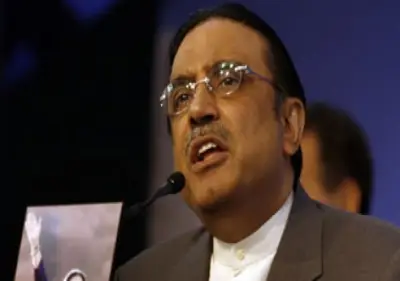 الرئيس الباكستاني يبدأ زيارة رسمية للصين لتعزيز العلاقات الثنائية