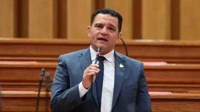 مقترح برلماني بتوسيع منافذ صرف أدوية التأمين الصحي بالقرى