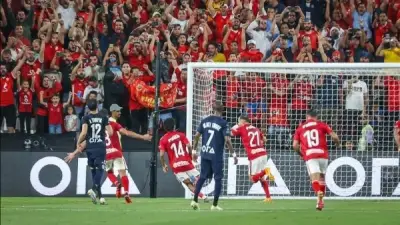 الزمالك يتصدر الدوري المصري قبل قمة الأهلي وبيراميدز