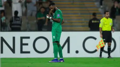 فراس البريكان.. من عازف إلى مهندس يفك شفرات الدفاع الياباني في نهائي آسيا