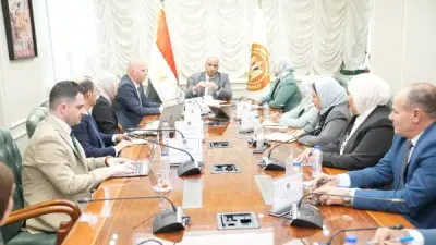 رداد يؤكد تذليل العقبات أمام المستثمرين وتوسيع التدريب مع شركات تركية