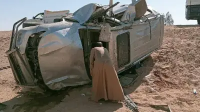 إصابة شخصين في انقلاب سيارة ملاكى على صحراوي قنا