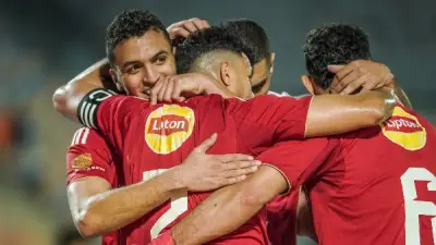 أحمد عادل: شخصية الأهلي تظهر تحت الضغط والأقرب للفوز أمام بيراميدز