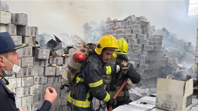 ماس كهربائي يتسبب في تفحم مخزن بمدينة نصر دون إصابات