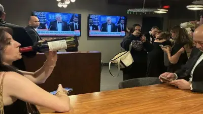 سرقة وبطولة ولامبالاة.. مشاهد من عشاء البيت الأبيض بعد استهداف ترامب