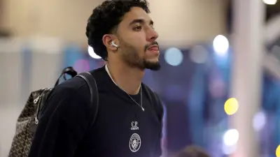 إيمري يصر على ضم عمر مرموش من مانشستر سيتي في الصيف