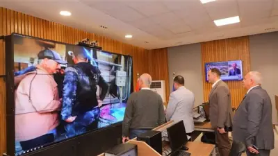 محافظ دمياط يتابع حملة سلامة الغذاء بفارسكور من مركز السيطرة