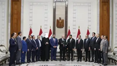 الرئيس العراقي نزار آميدي يكلف علي الزيدي رسميا بتشكيل الحكومة الجديدة