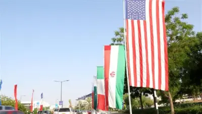 بريطانيا تدعم مفاوضات أمريكا وإيران وتحذر من رهينة الاقتصاد العالمي