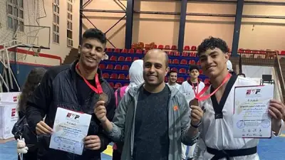 وكيل وزارة الشباب بالشرقية تهنئ أبطال الصفوة في بطولة السباحة البارالمبية