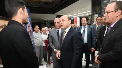 محافظ الغربية ورئيس جامعة طنطا يفتتحان المعرض السنوي لطلاب الفنون التشكيلية