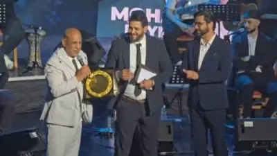 تكريم الفنان محمد لطفي في مهرجان عنابة بالجزائر