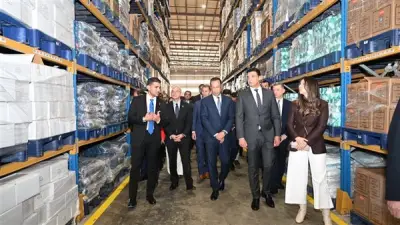 وزير الصناعة يدعو لإنشاء منصة طلبات الصناعية لدعم التصنيع المحلي