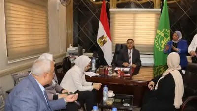 محافظ القليوبية يعقد لقاء جماهيريا بقليوب لبحث شكاوى المواطنين