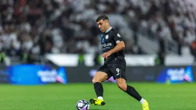 على طريقة السومة.. حمدالله يهدر هدفًا غريبًا في دوري روشن السعودي