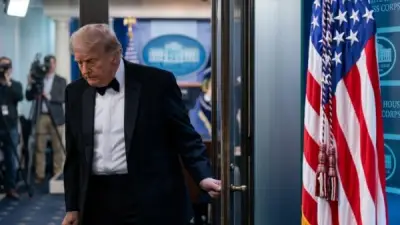 حرب إيران تهوي بشعبية ترامب لأدنى مستوى في ولايته الثانية