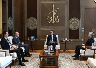 قرار حكومي بتعيين محمد عوض رئيساً تنفيذياً لهيئة الاستثمار وإيمان منصور نائباً