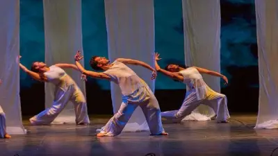 انطلاق الدورة التاسعة لمهرجان ليلة رقص معاصر على المسرح القومي