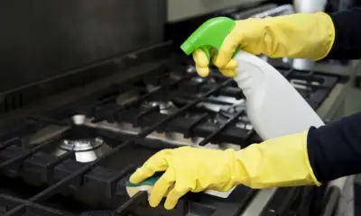 حلول سريعة لإزالة الدهون من فرن البوتاجاز بطرق طبيعية وفعالة