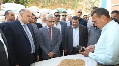 محافظ بني سويف يتفقد توريد القمح بمجمع مطاحن وصوامع الواسطى
