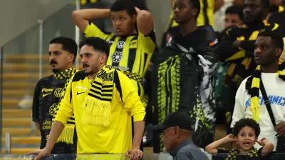 أزمات انضباطية تضرب اتحاد جدة بسبب استبعاد العبود والغامدي