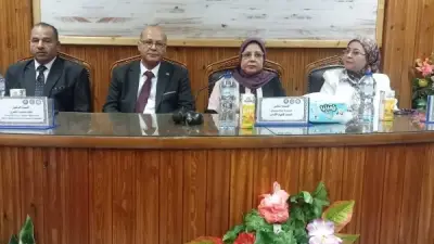 ندوة حول ريادة الأعمال والمشروعات الصغيرة لدعم الخريجين بجامعة بني سويف