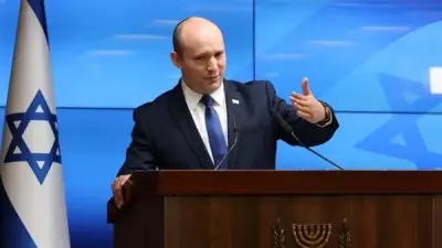 بينيت يهاجم نتنياهو: جيش الاحتلال أصبح هدفًا سهلاً لإيران وحزب الله