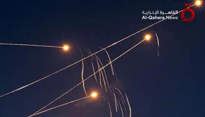 إيران تعلن اشتباك دفاعاتها الجوية مع مسيرات وطائرات استطلاع فوق طهران