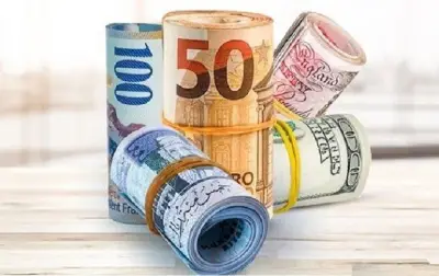 تقلبات أسعار العملات العربية والأجنبية اليوم: ارتفاع الدولار وانخفاض اليورو