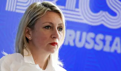 وزير الخارجية الروسي يجتمع مع أوبك+ لمناقشة ارتفاع أسعار النفط في الأسواق العالمية